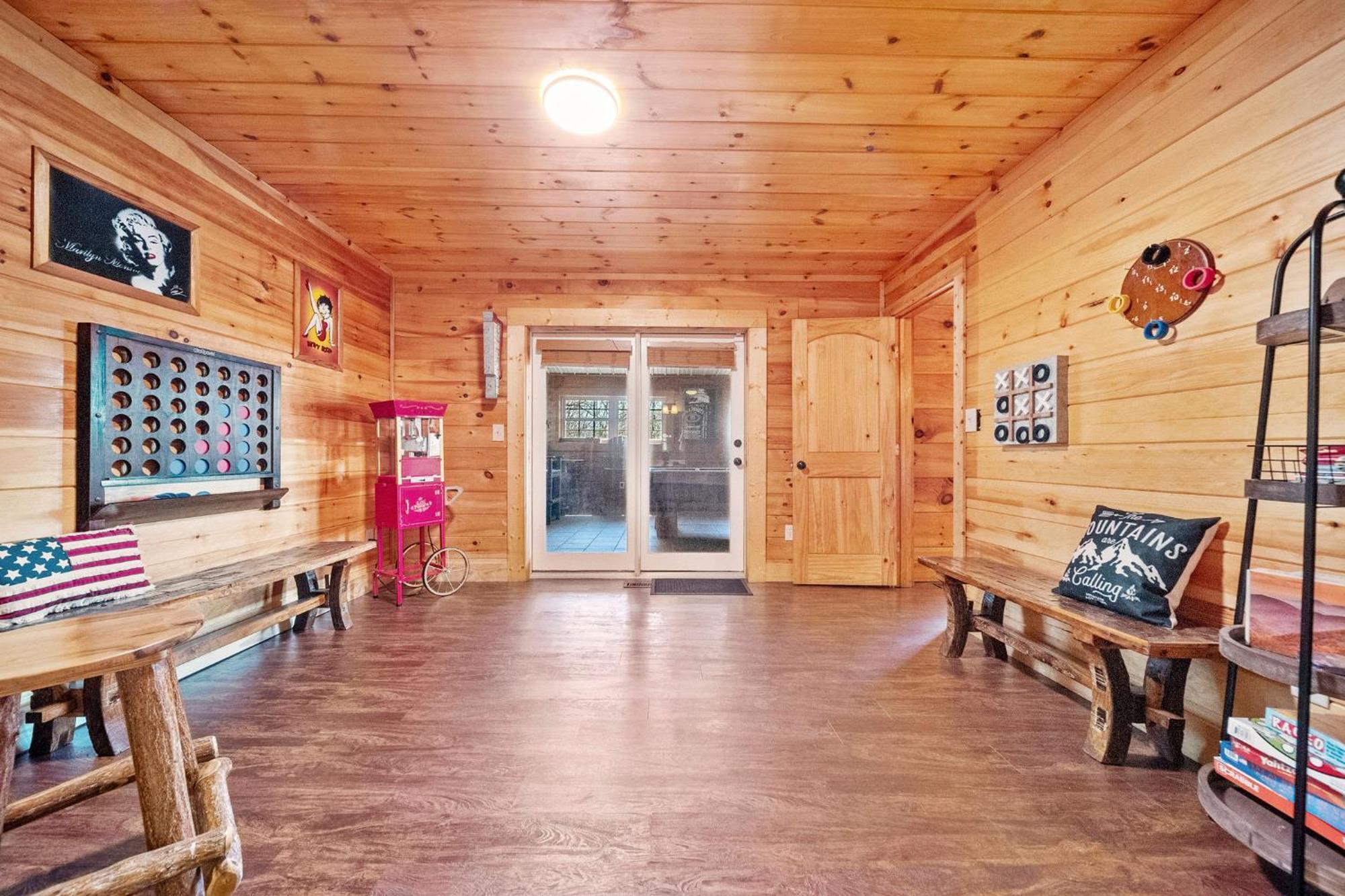 Stairway To Heaven Cabin By Staycating Gatlinburg Dış mekan fotoğraf