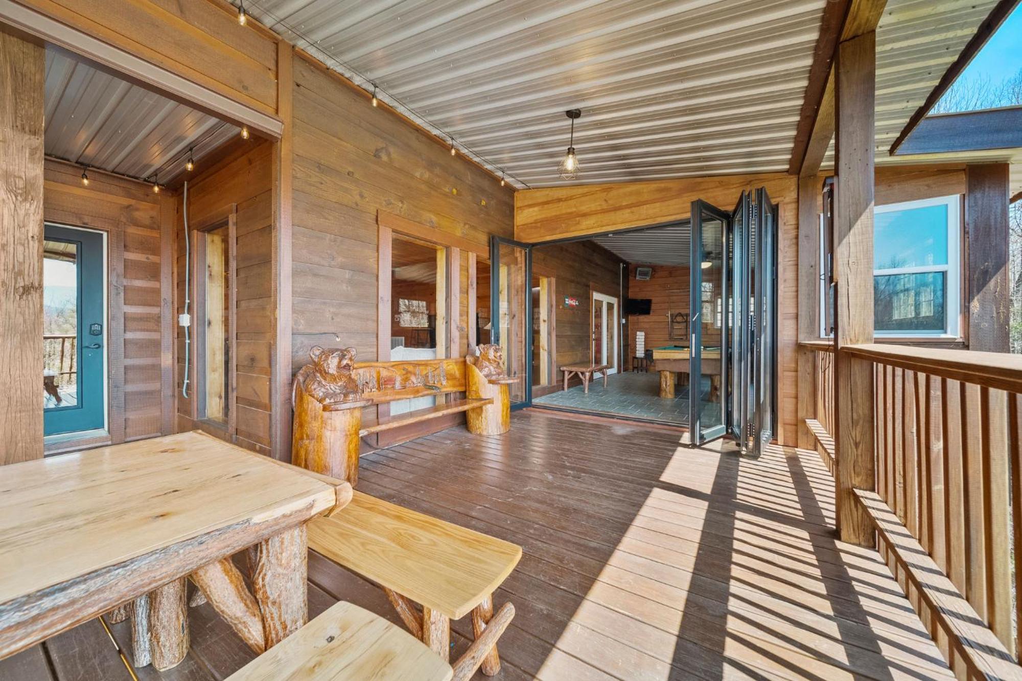 Stairway To Heaven Cabin By Staycating Gatlinburg Dış mekan fotoğraf